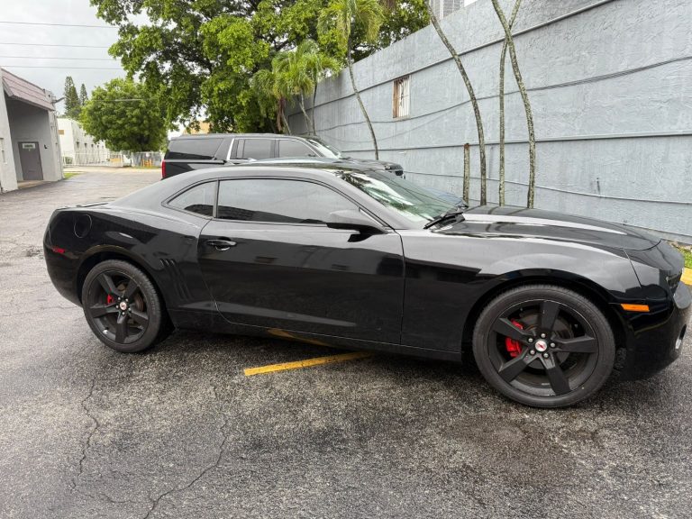 Chevrolet Camaro SR